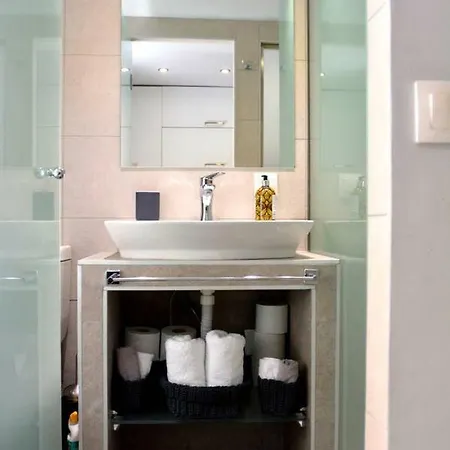 Liston * Corfu (city)